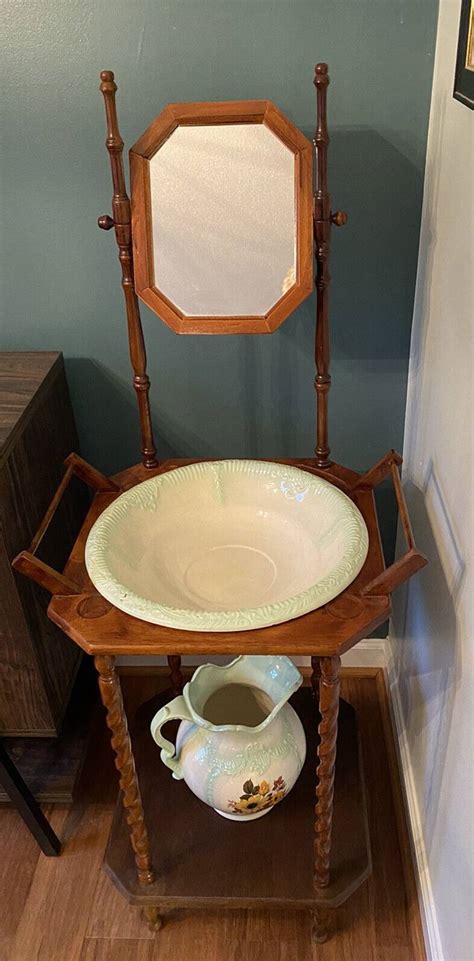 How Old Is My Antique Wash Stand: A Journey Through Time and Craftsmanship